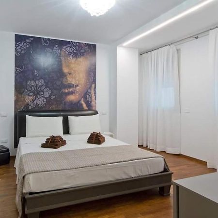 Central Stema Luxury Misano Adriatico Esterno foto