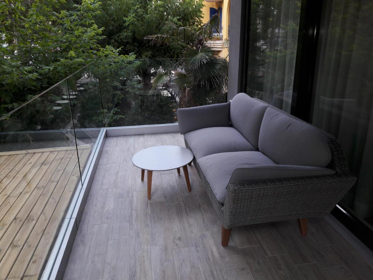 Central Stema Luxury Misano Adriatico Esterno foto